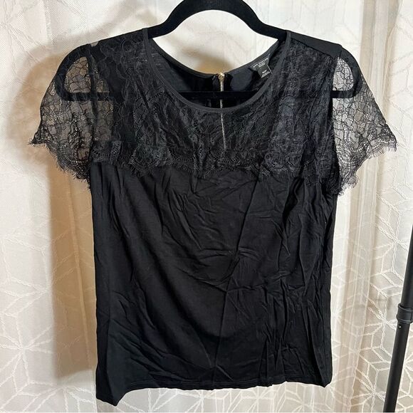 Ann Taylor Lace Top - Picture 2 of 5